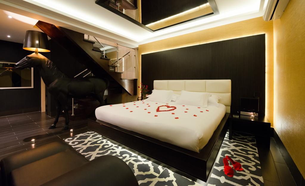 Omni Auto Hotel Guatemala City Room photo